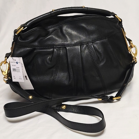 Steve Madden Handbags - NWT Steve Madden small Xbody Hobo bag purs…